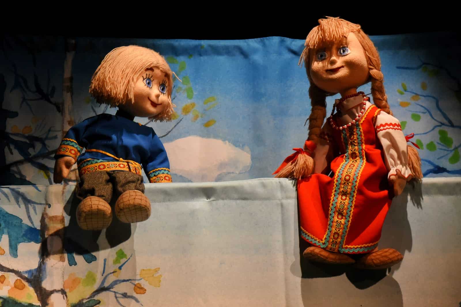 cover image of चौथो दिन सोमबार के के हुँदैछ ?