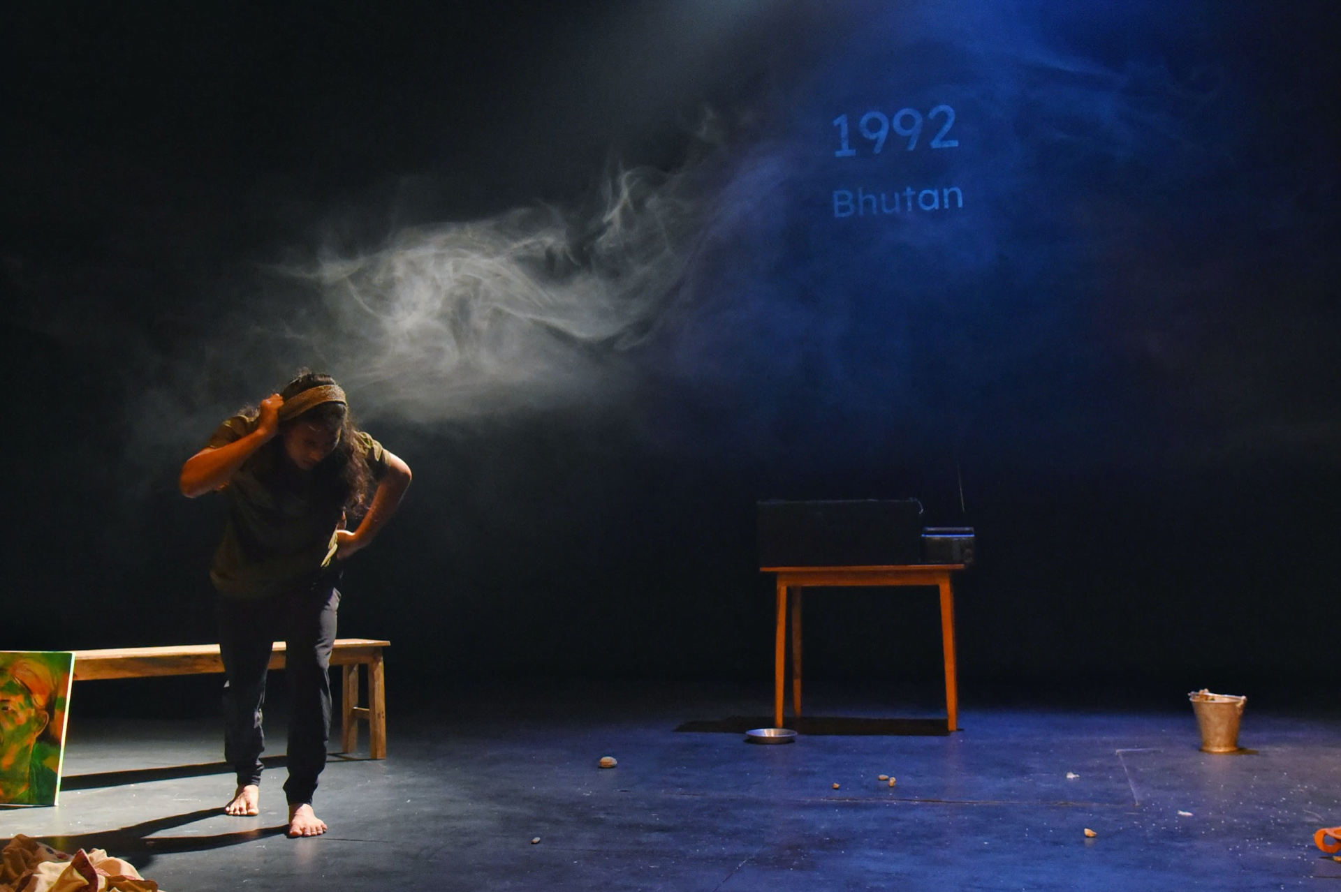 cover image of अमेरिकाको एकल नाटक र रुसको पपेट नाटक मञ्चन